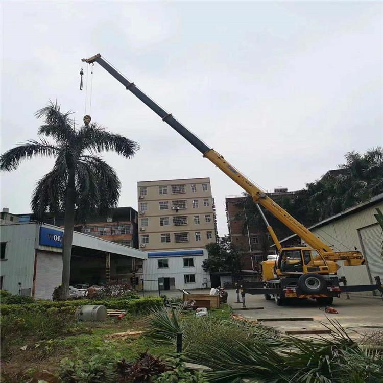 上高县12吨吊车出租一天的收费标准是什么