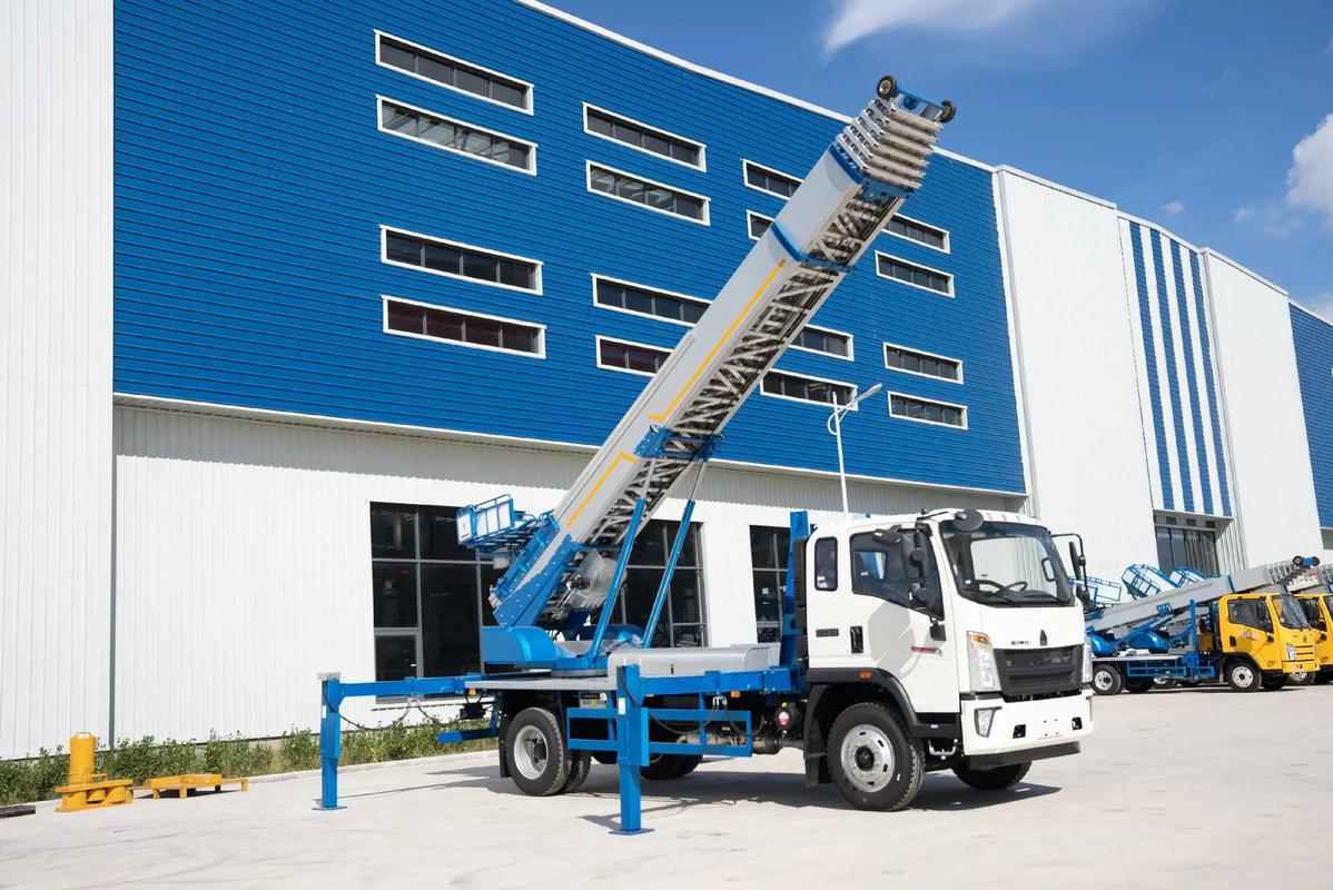 上高县小型云梯车上料车租赁多少钱